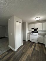 Surrey Square Apartments - Photo 1 of 1