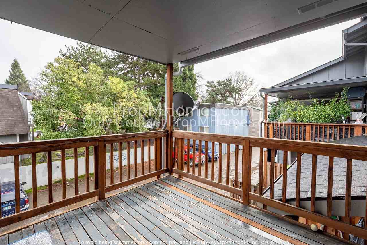 3350 SW 126th Avenue - Photo 3 of 18