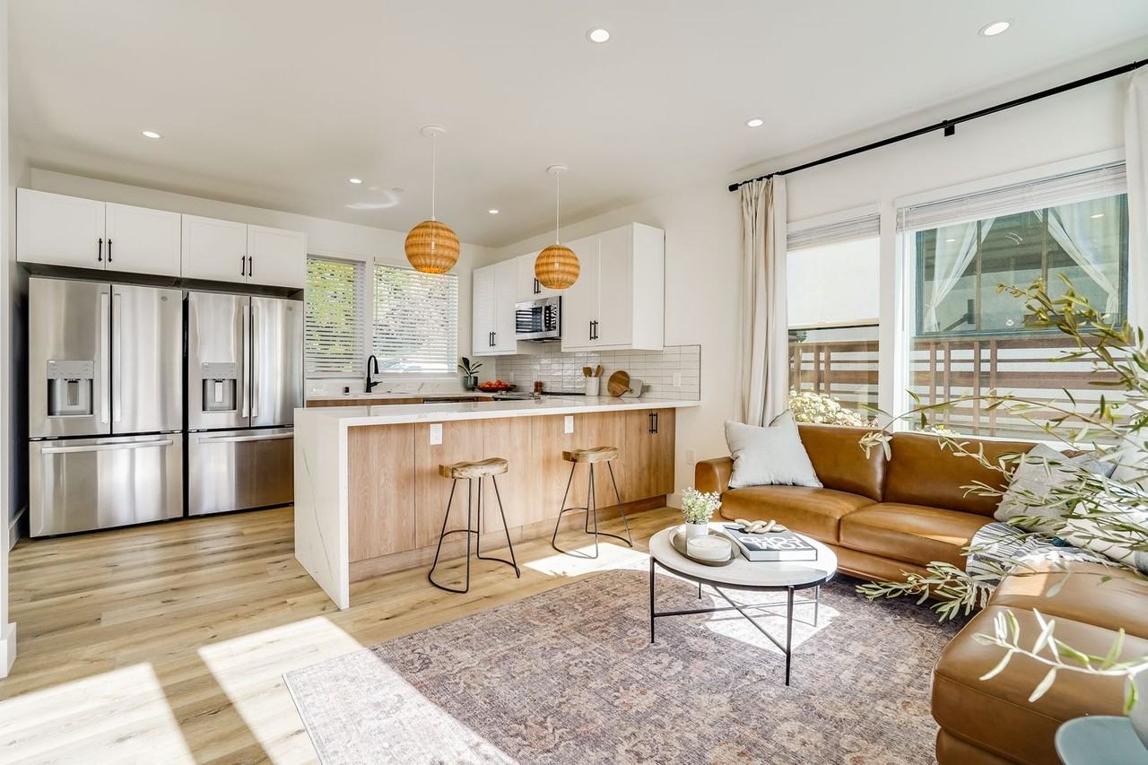 The Morgan House - Photo 2 of 12