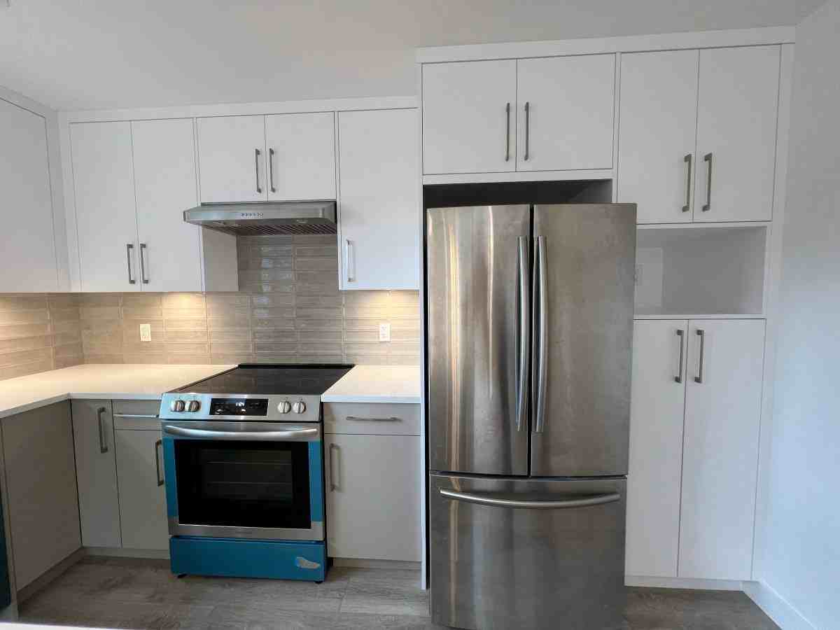12096 Irving Street - Photo 5 of 23