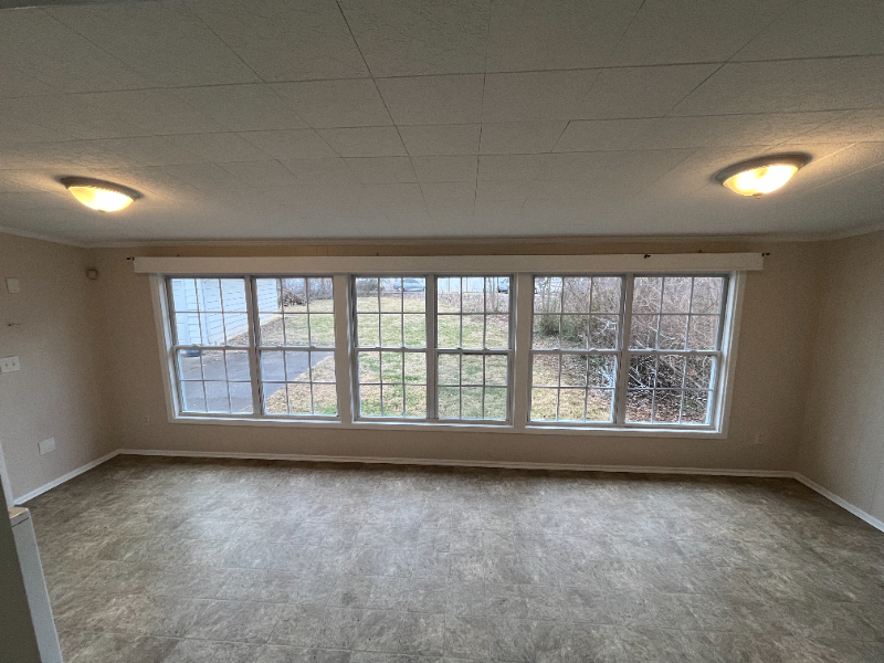 1503 Nutwood St, Bowling Green, KY 42104 2 Bedroom House for 1,100