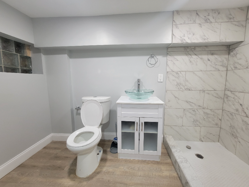 5225 Linden Heights Ave - Photo 3 of 20