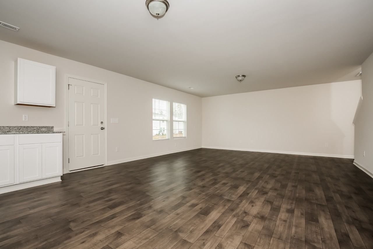 117 Lemon Ln - Photo 3 of 16