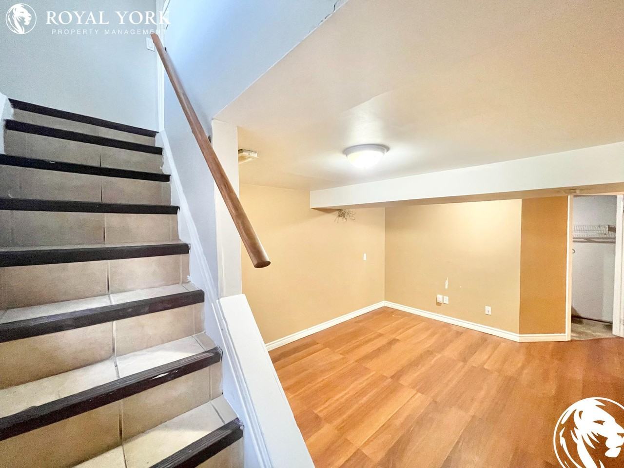 334 Hamilton Rd - Photo 3 of 41