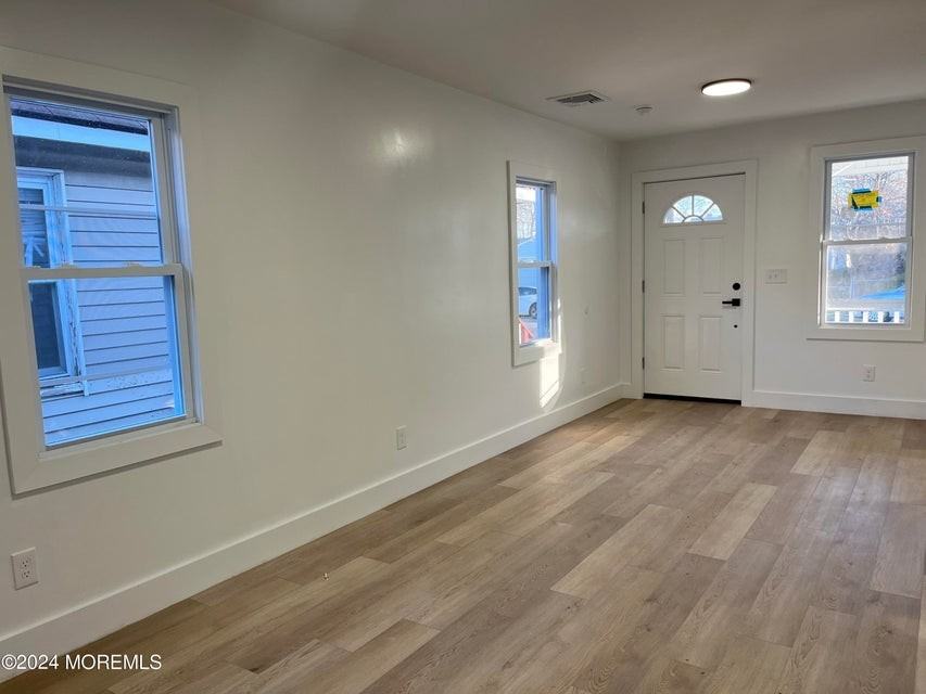 1917 West Lake Avenue #C - Photo 3 of 3