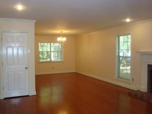 100 Cabell Way - Photo 2 of 14