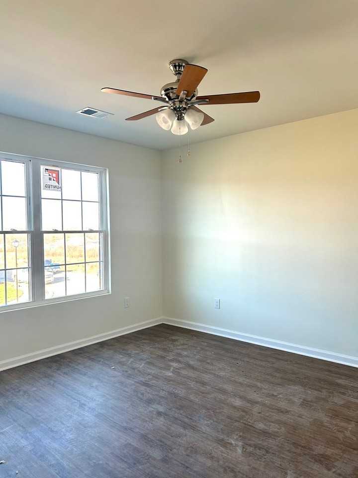 Wisteria Bldg 4 phase 1 - Photo 3 of 4