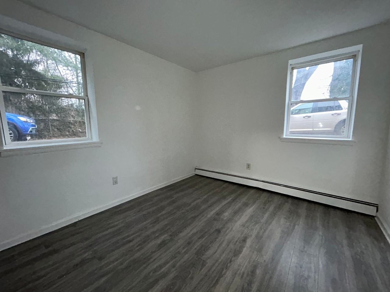 2030 Riverside Drive - Photo 4 of 30