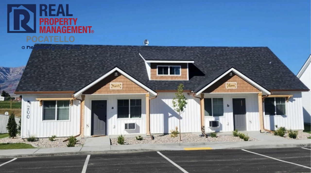 208 E 15th St. - Photo 2 of 50