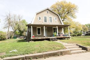 featured image of 1000 Osage St