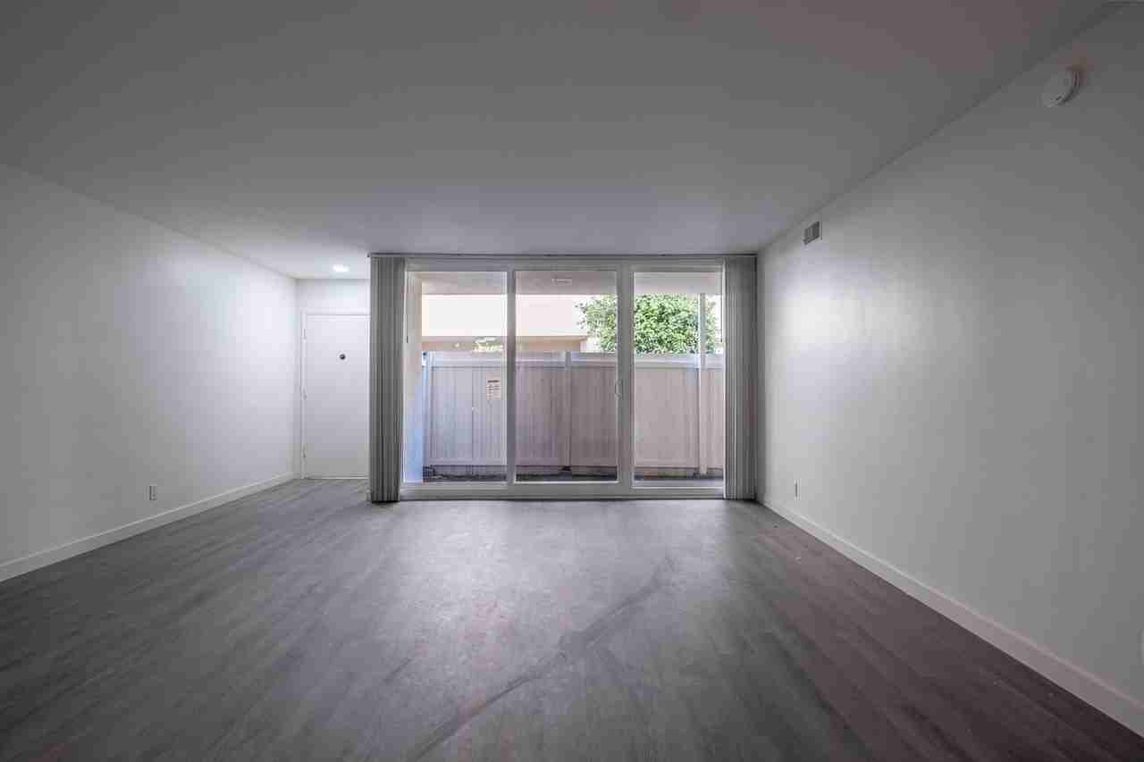 Rexford Apartments - Photo 2 of 25