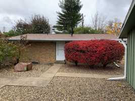 featured image of 1115 Broadmoor Dr