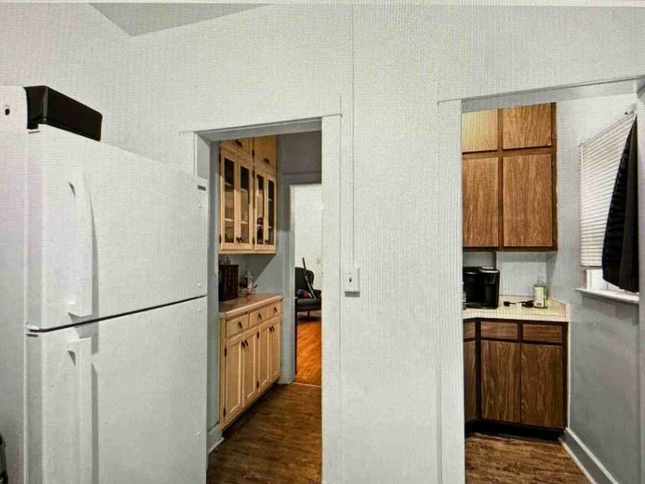 977 - 979 88th Ave W - Photo 3 of 8