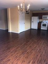 3 Bedroom 2 Bathroom Garden Apartment Blocks From Penn West - Photo 1 of 1