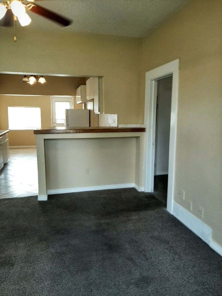 1600 7th Avenue - Photo 2 of 35