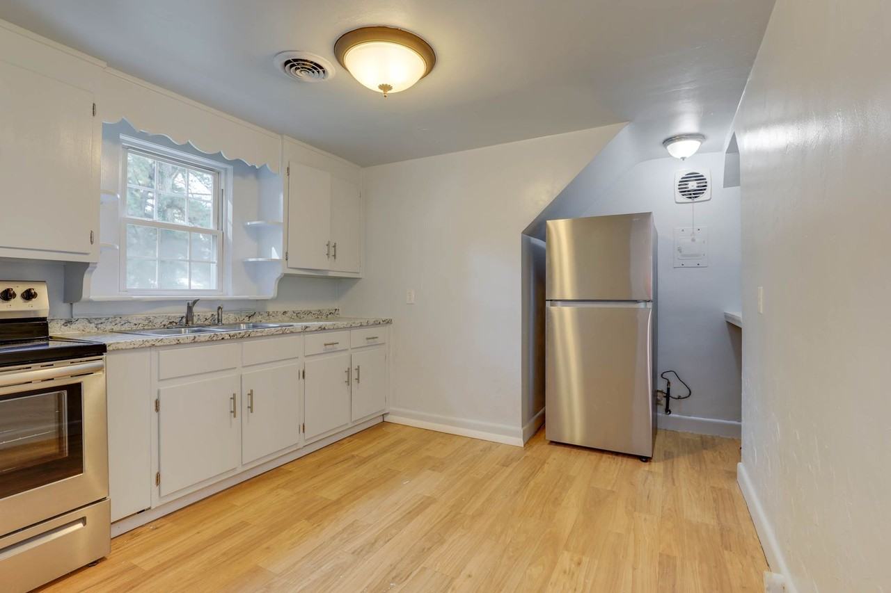 Wildwood Rd 2217 Apartments 2217 Wildwood Rd, Chesapeake, VA 23323