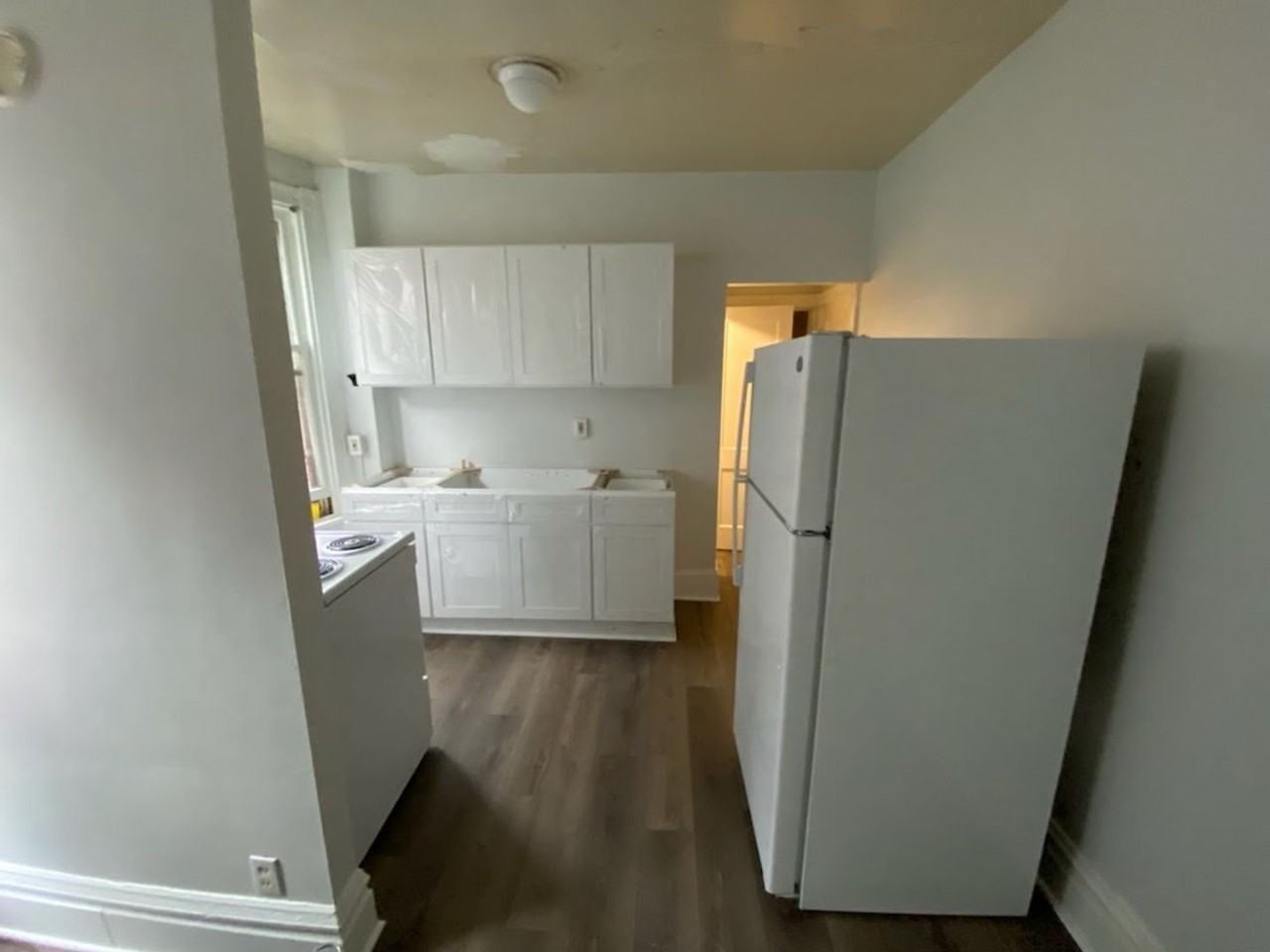 2138 Green St - Photo 2 of 5