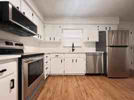 featured image of 2220 Nw 55th Blvd