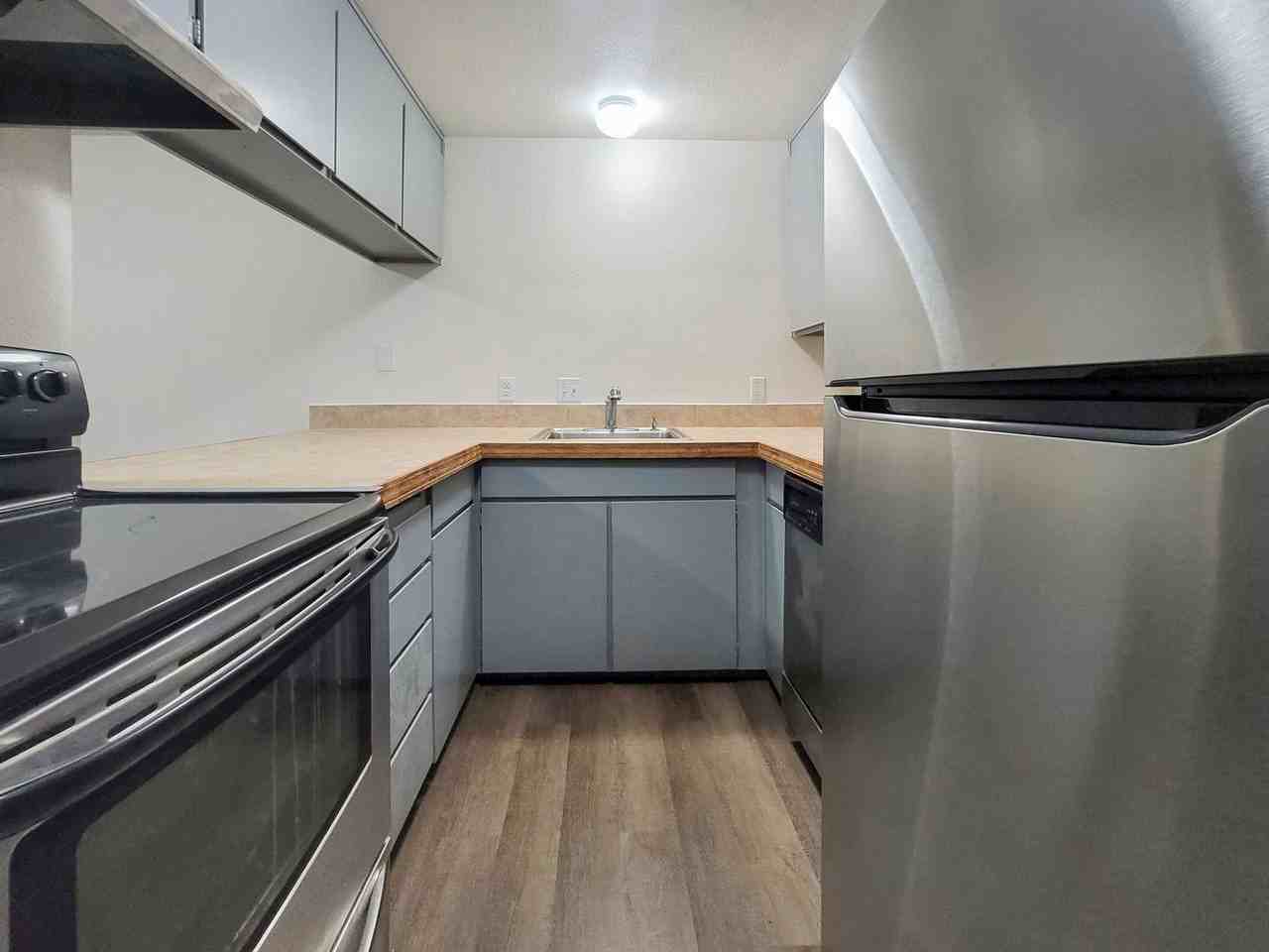 24423 27th Ave S #3 - Photo 5 of 11