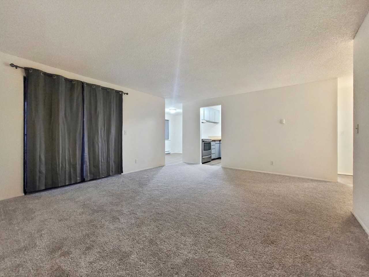 24423 27th Ave S #3 - Photo 6 of 11