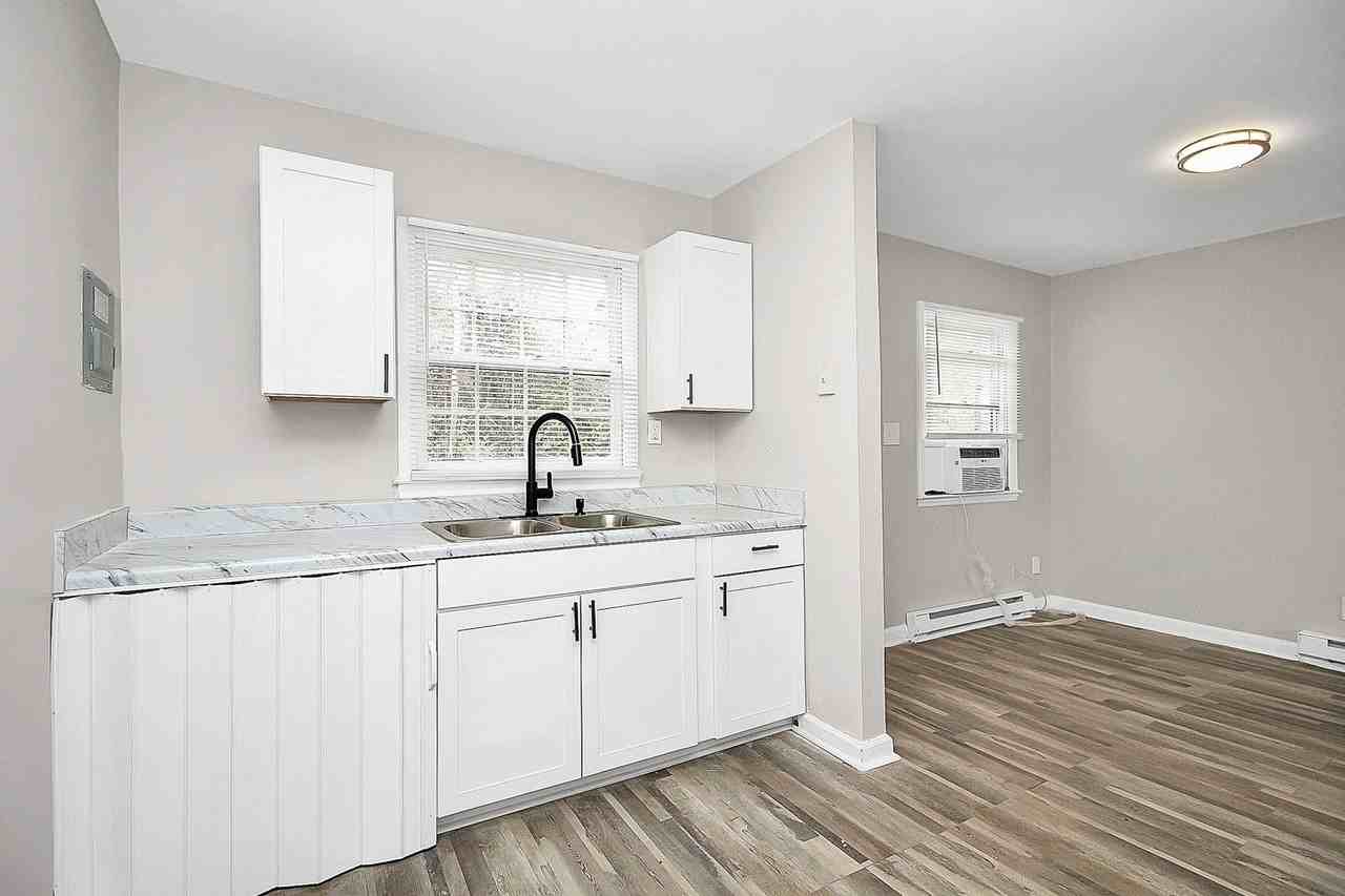 Boone Street Apartments - Photo 2 of 15