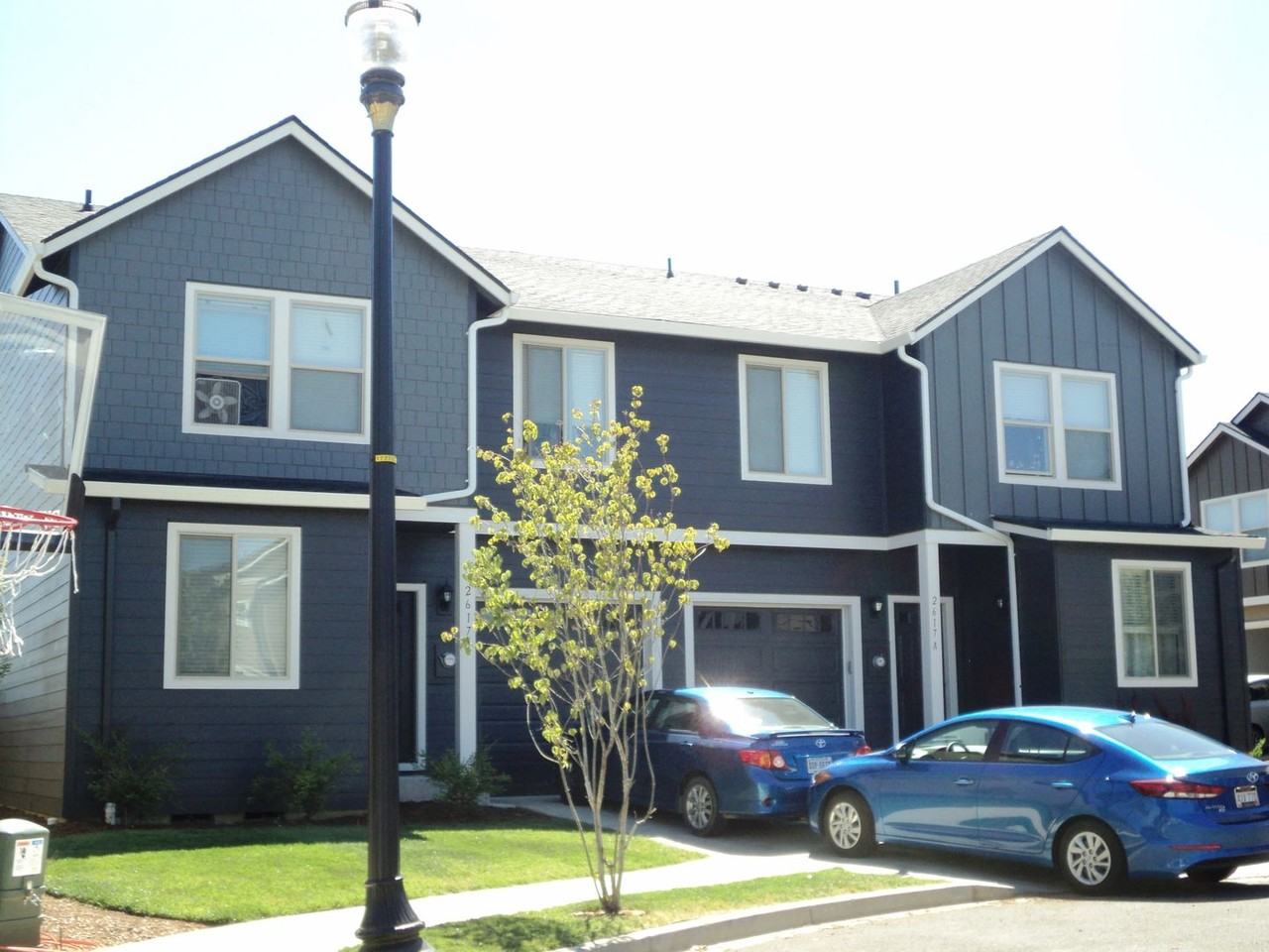 Woodridge - 2617A & B - Photo 2 of 8