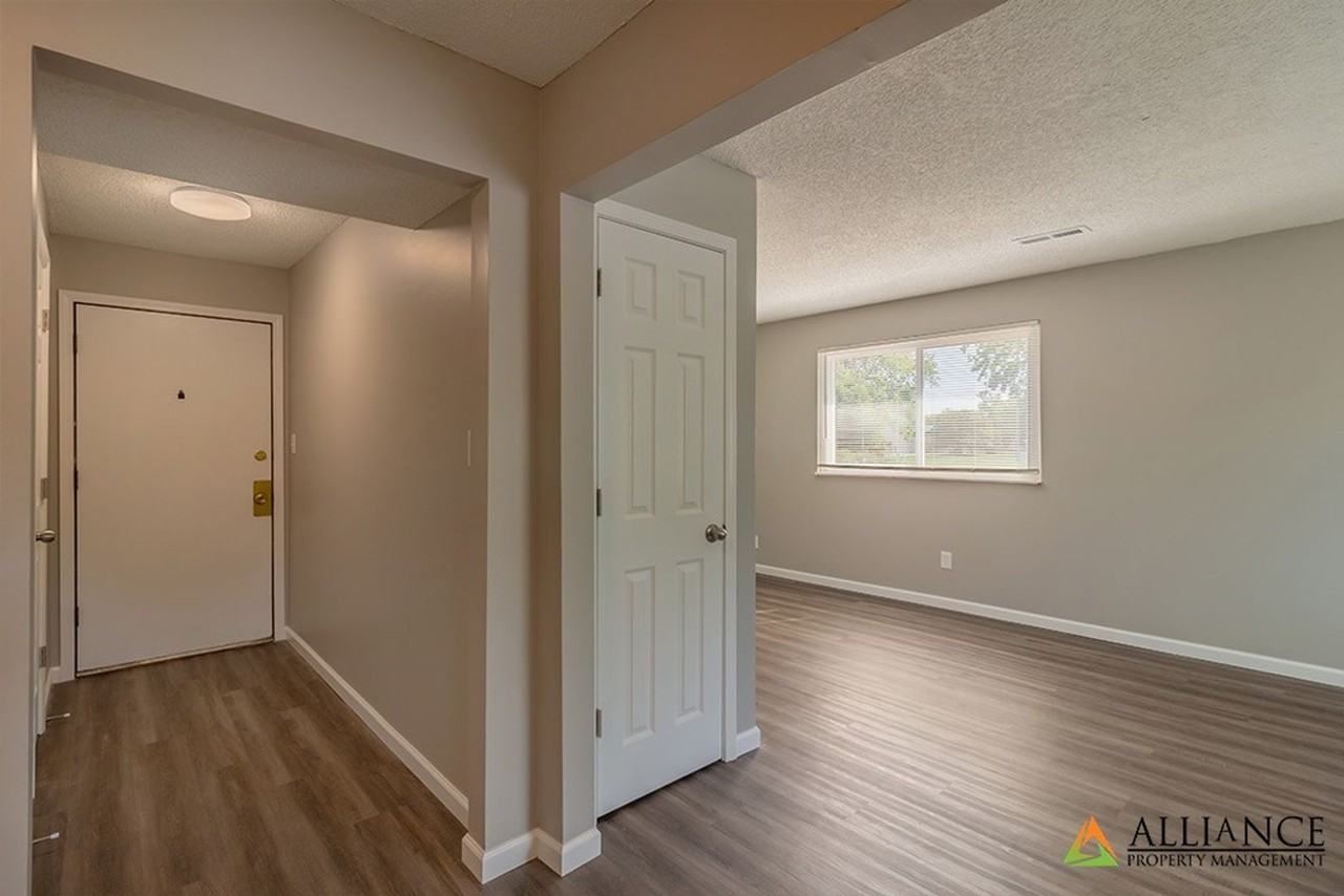 Fremont St. 1200 - Photo 3 of 23