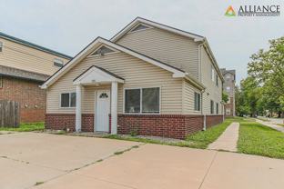 Moro St. 928-30 - Photo 1 of 1