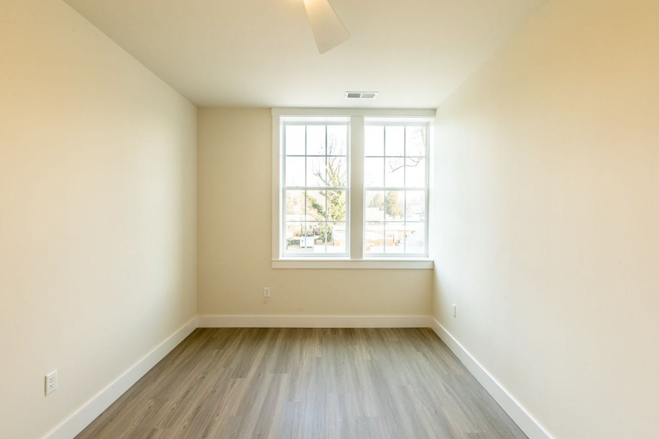 Rugby Station - Photo 6 of 37