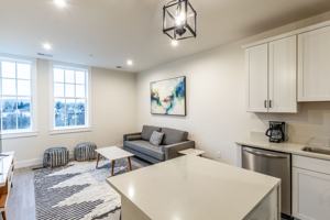 featured image of 1135 Rose Hill Dr