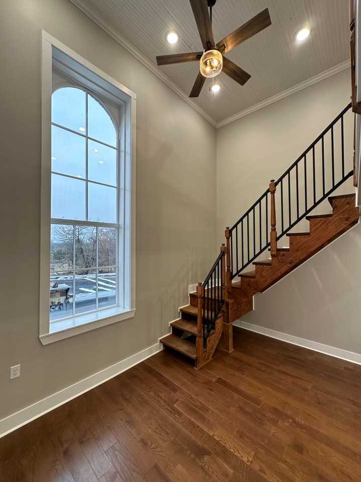 151 W Main St #6 - Photo 7 of 13