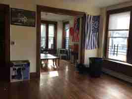 featured image of 371 Crown St