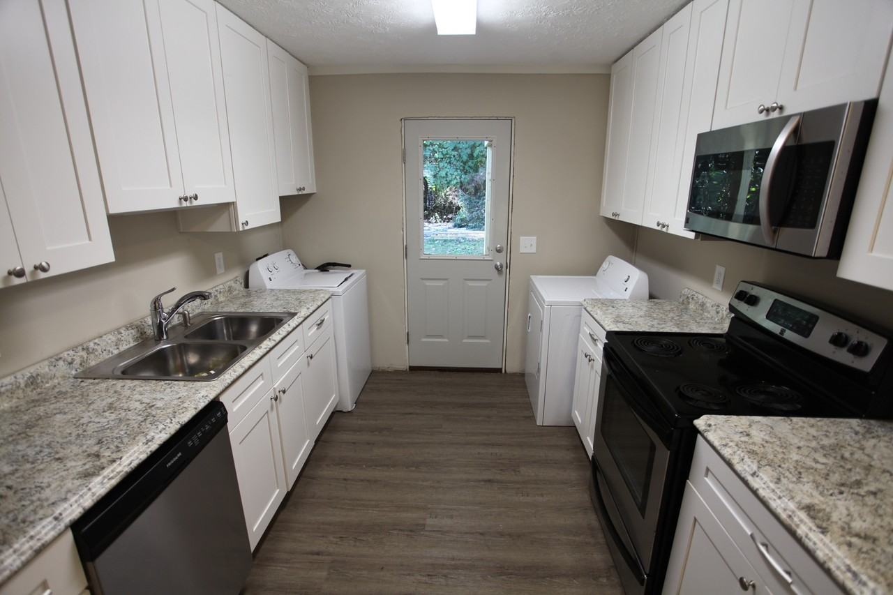 Edmon Avenue - Photo 3 of 6