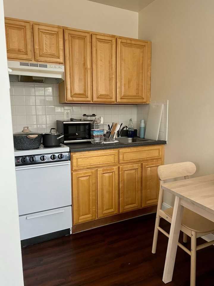 1008 S. 48th Street - Photo 4 of 8