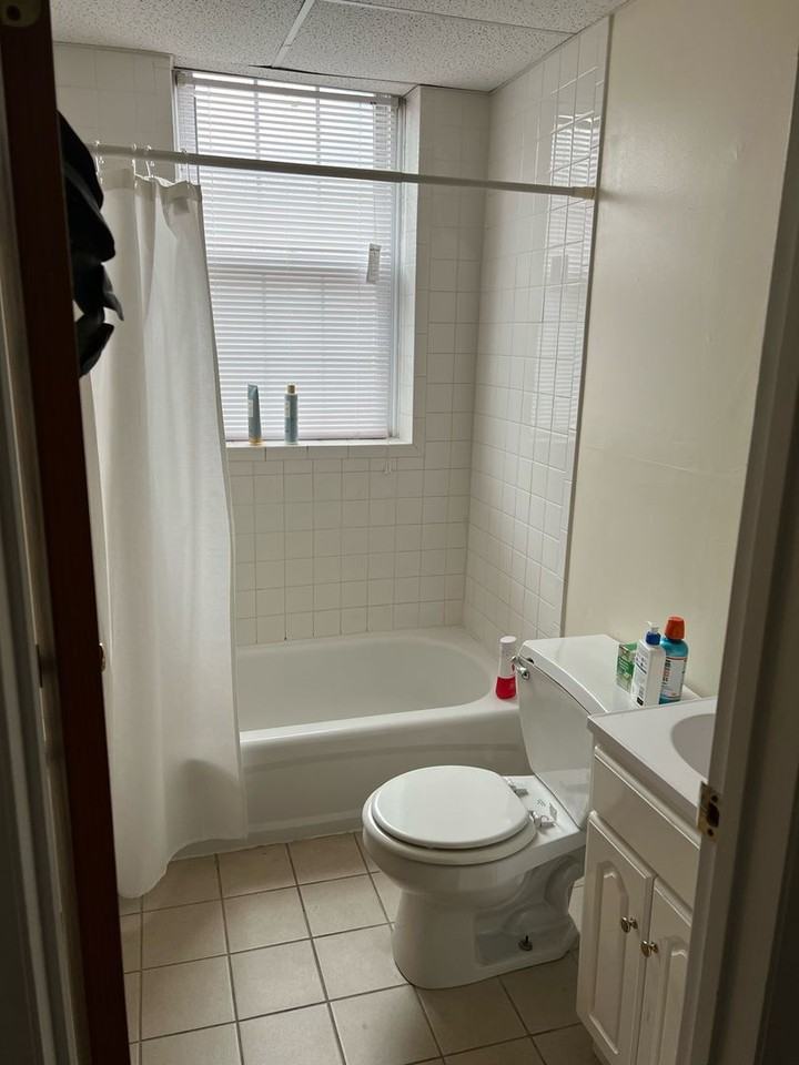 1008 S. 48th Street - Photo 7 of 8