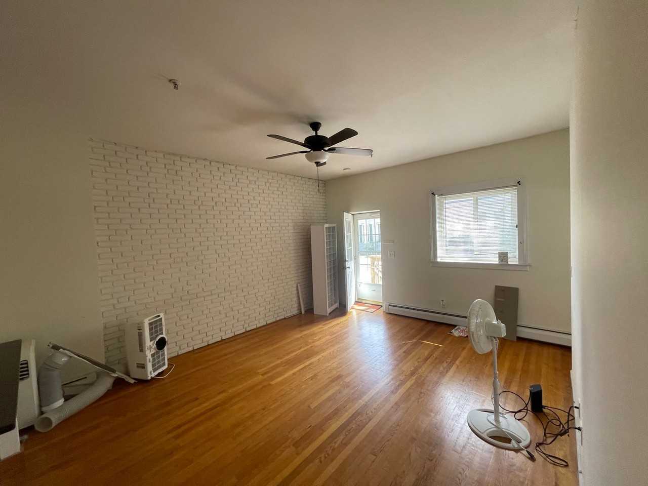 260 Dwight St #F - Photo 6 of 13