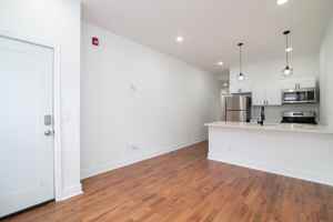 featured image of 3033 W Diamond St
