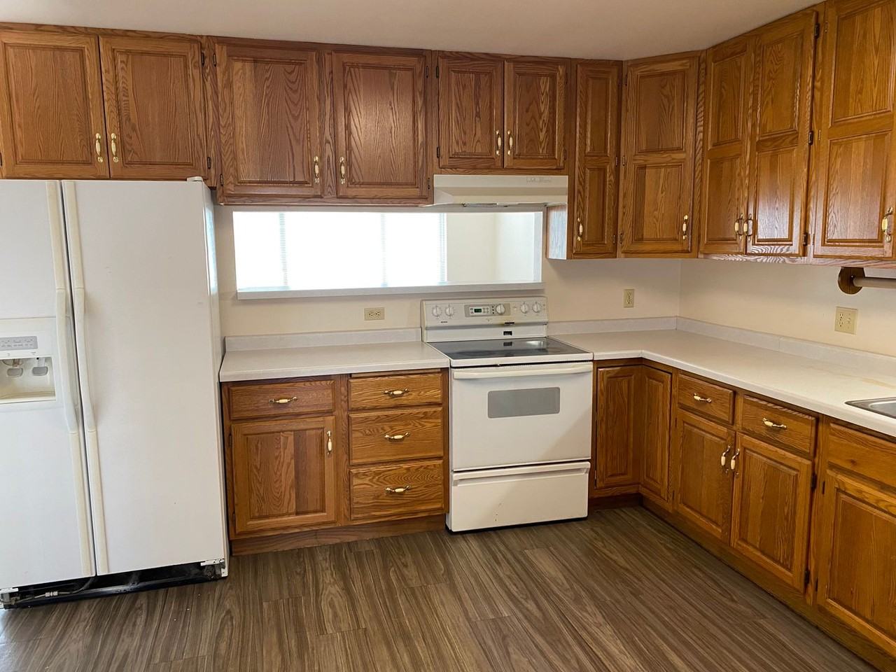 3108 Jelinek Ave - Photo 2 of 22