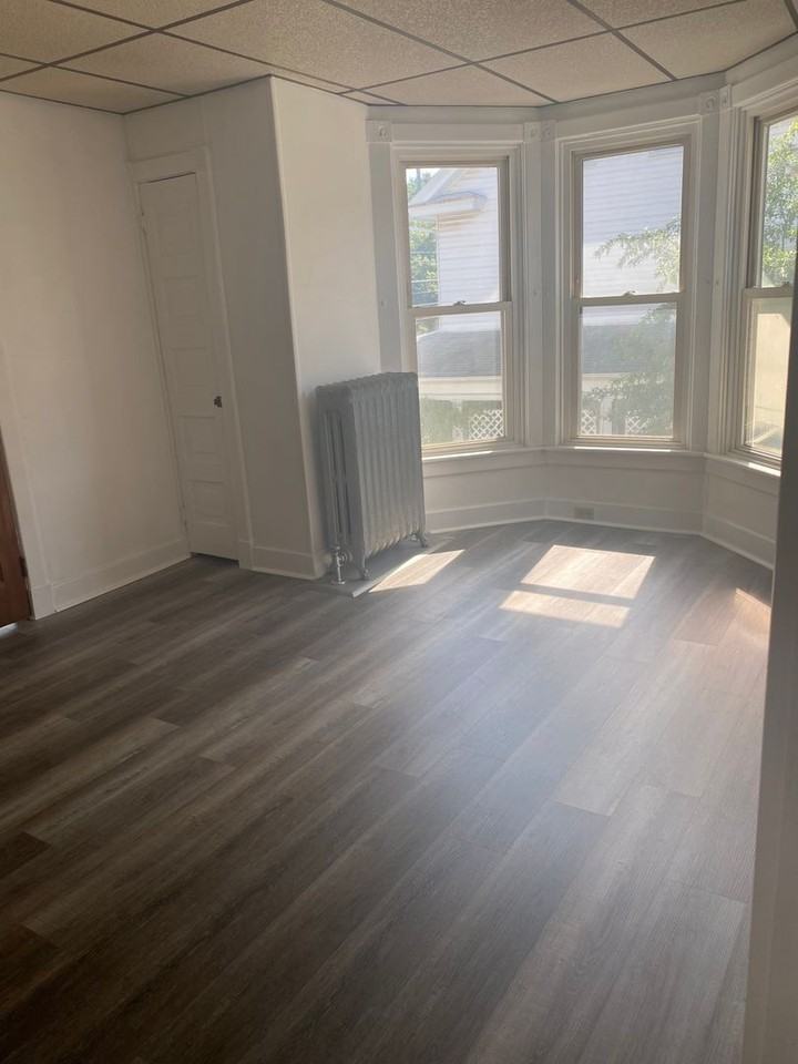 423 Jonestown Rd. - Photo 3 of 5