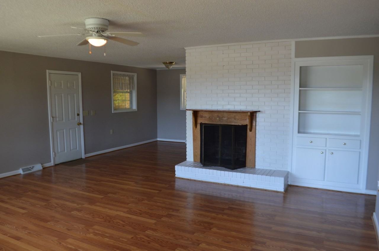 127 Freedom Drive - Photo 5 of 20