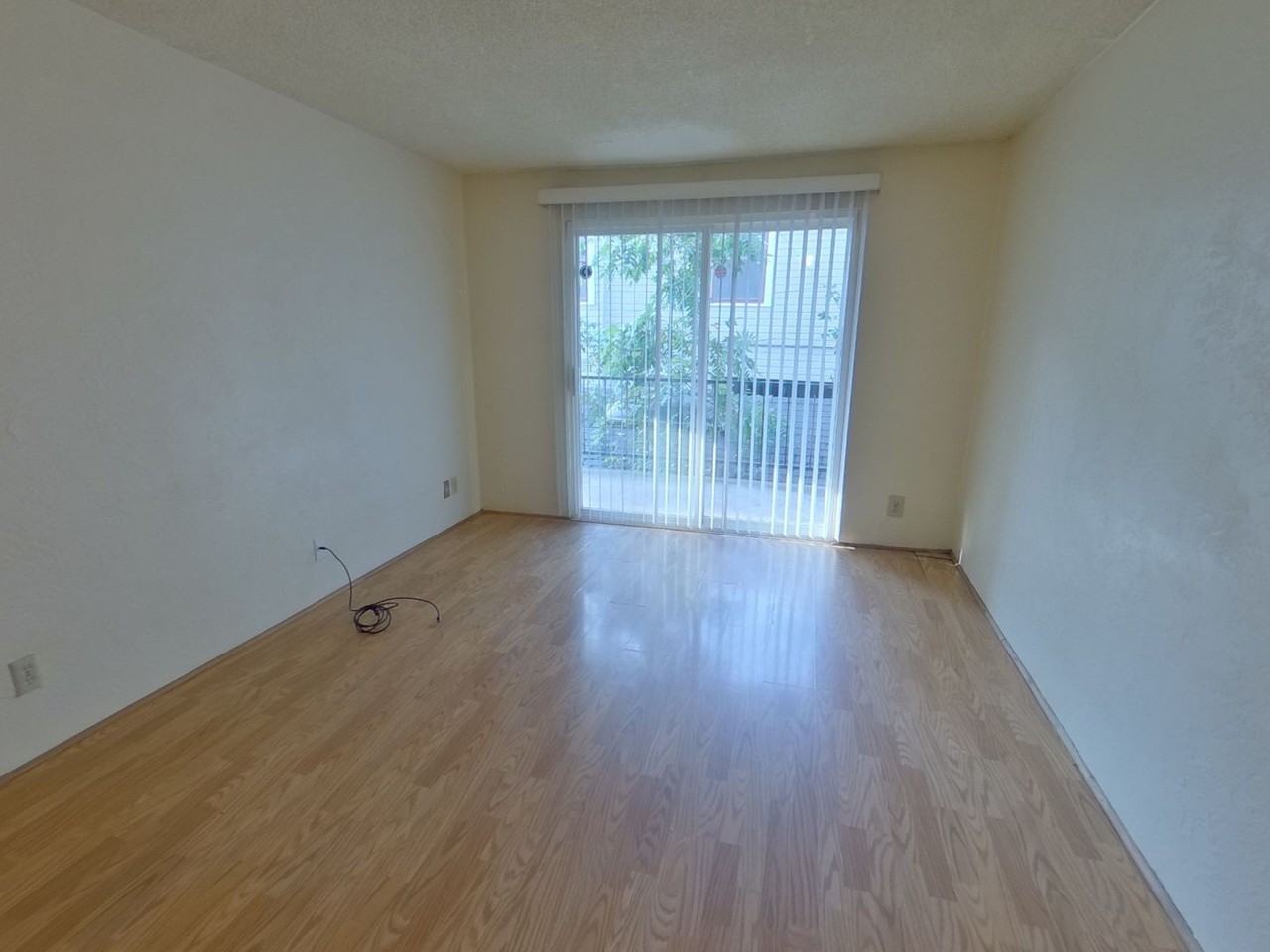 Mill Manor Apartments - Photo 5 of 10