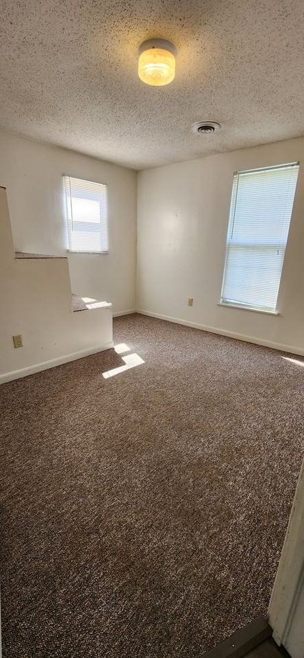 521 S. State Street - Photo 3 of 29