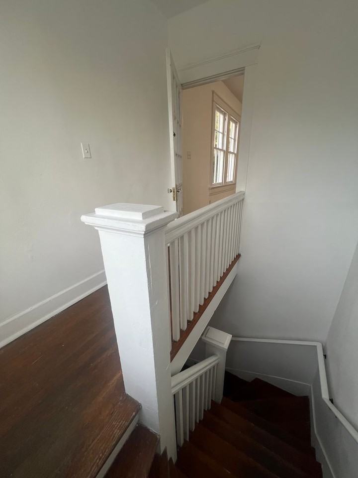 2205 2205 - 2207 Broadway Street - 2207 #2207 - Photo 2 of 13