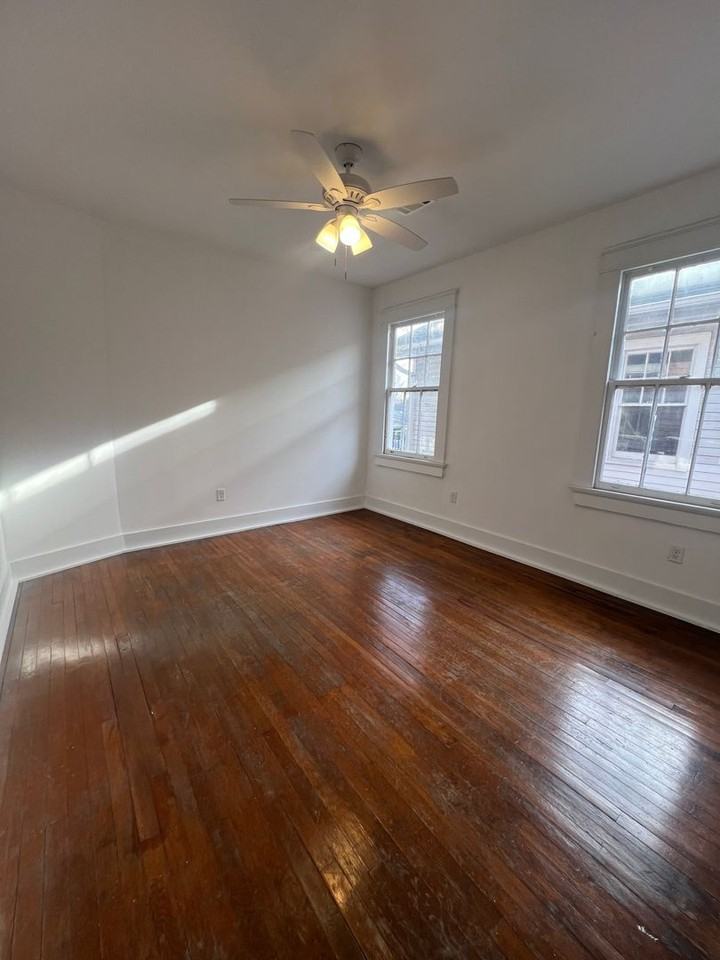 2205 2205 - 2207 Broadway Street - 2207 #2207 - Photo 7 of 13