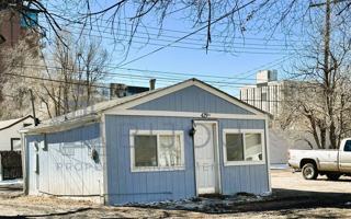 featured image of 427 E Bijou St