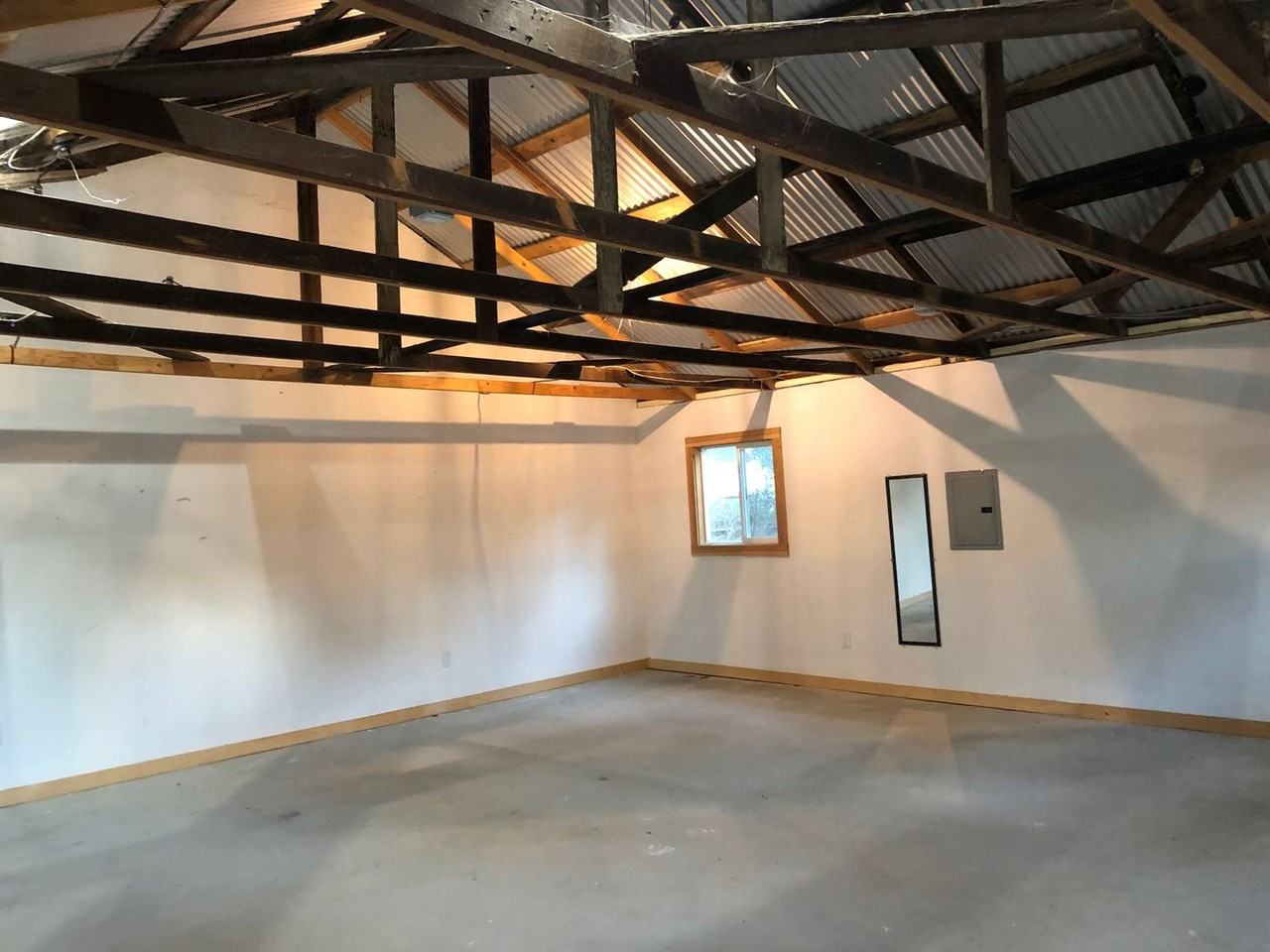 Jeffrey and Foothill Properties - Photo 5 of 50