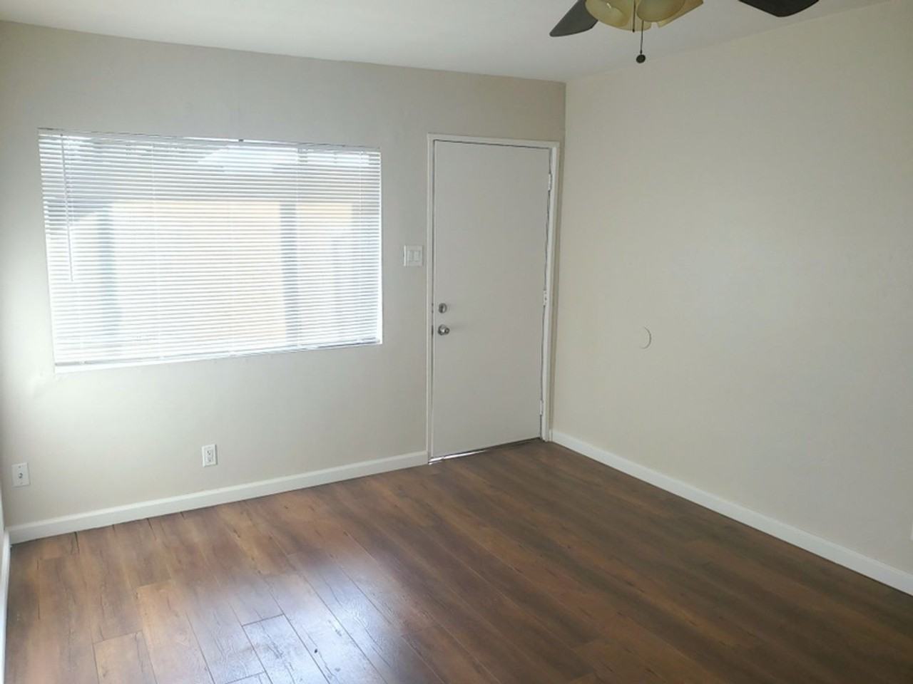 Par4519 - Photo 3 of 9