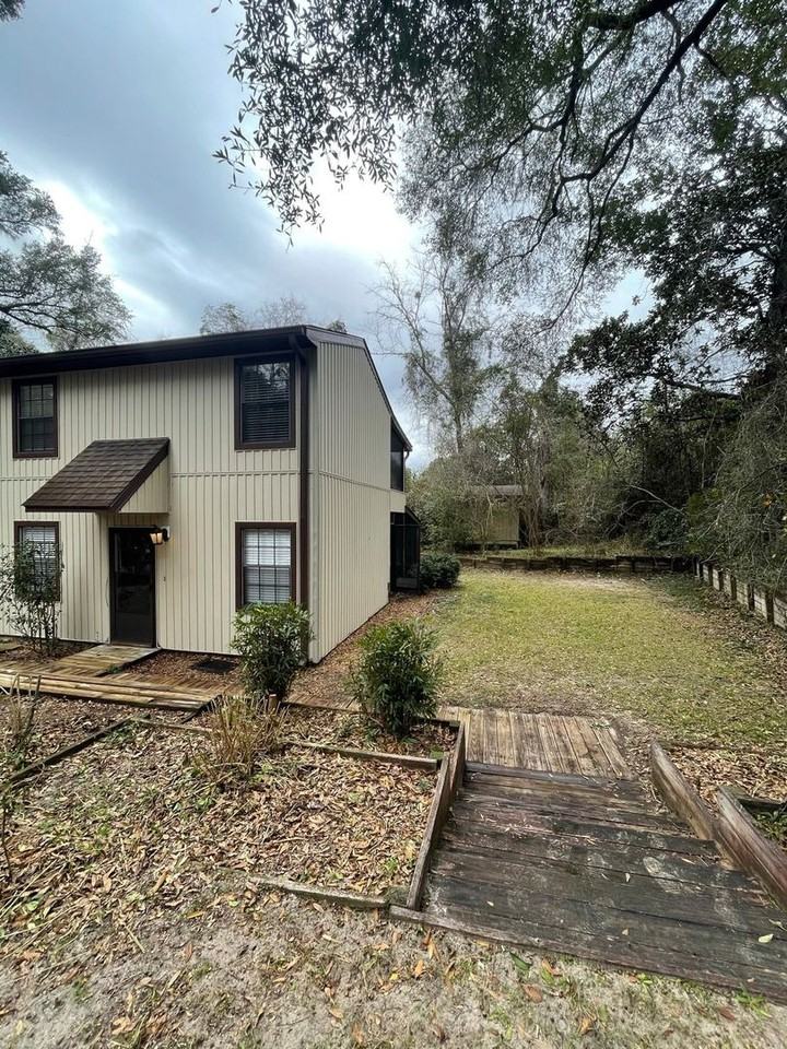 4176 Brewster Road - Photo 2 of 21