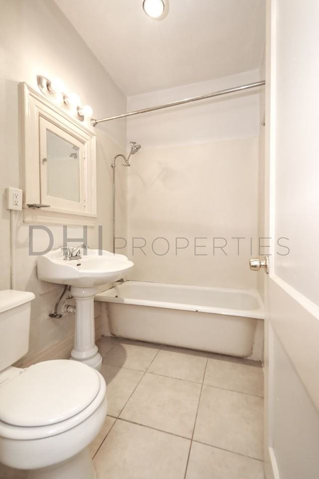 Blackstone Apartments - Photo 7 of 15