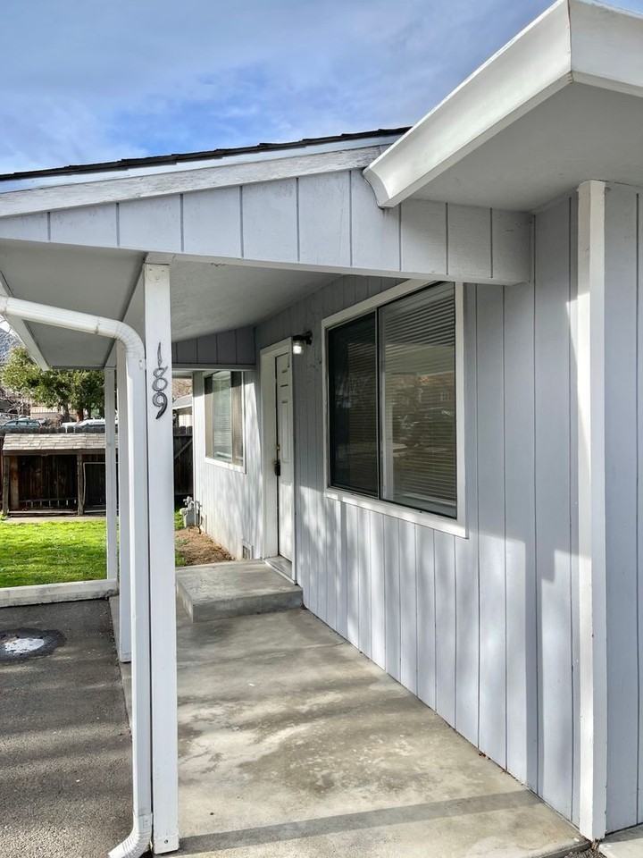 1286-1c - 187-189 Garfield - Photo 2 of 20